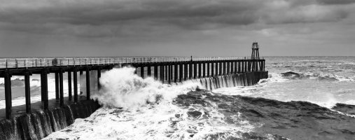 WaveActionWhitbyWestPier_F1165-499.jpg